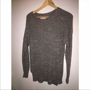 HOLLISTER BOYFRIEND SWEATER ✨✨✨